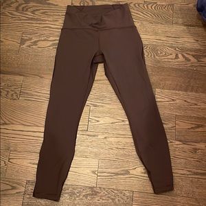 Lululemon yoga pants size 6